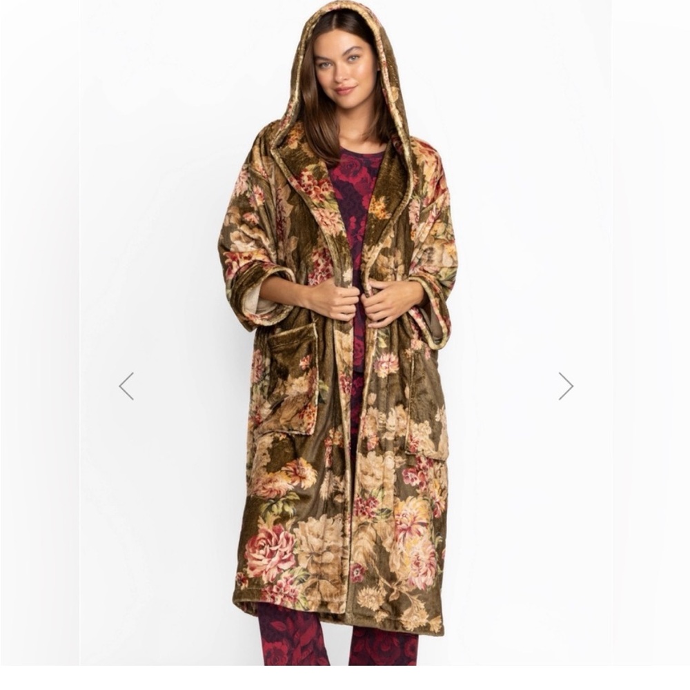 Johnny Was Cozy Robe - Picture 2 of 3
